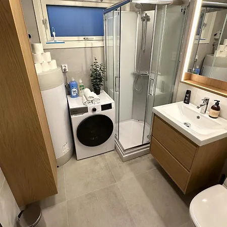 Apartment With 3 Bedrooms And Kitchen - Dorado Tromso