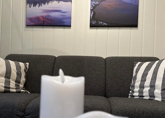 With 3 Bedrooms And Kitchen - Dorado * Tromsø