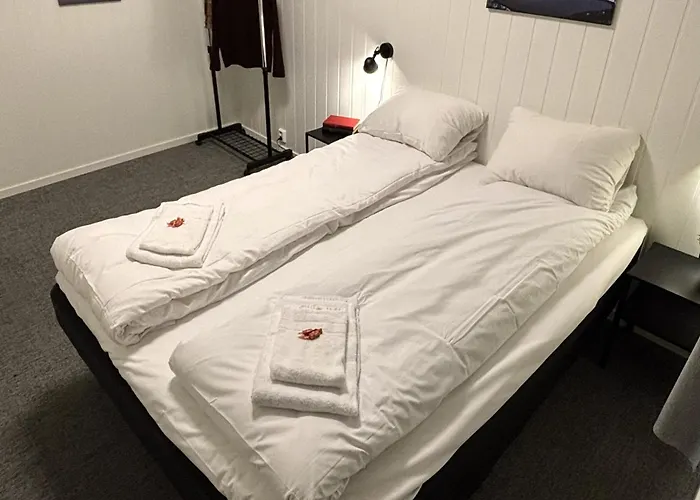 With 3 Bedrooms And Kitchen - Dorado Lägenhet